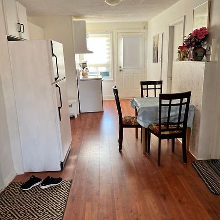 Appartement Avec 2 Chambres Québec Esterno foto