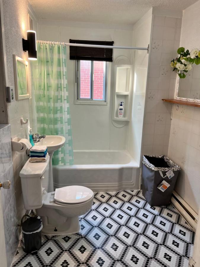 Appartement Avec 2 Chambres Québec Esterno foto